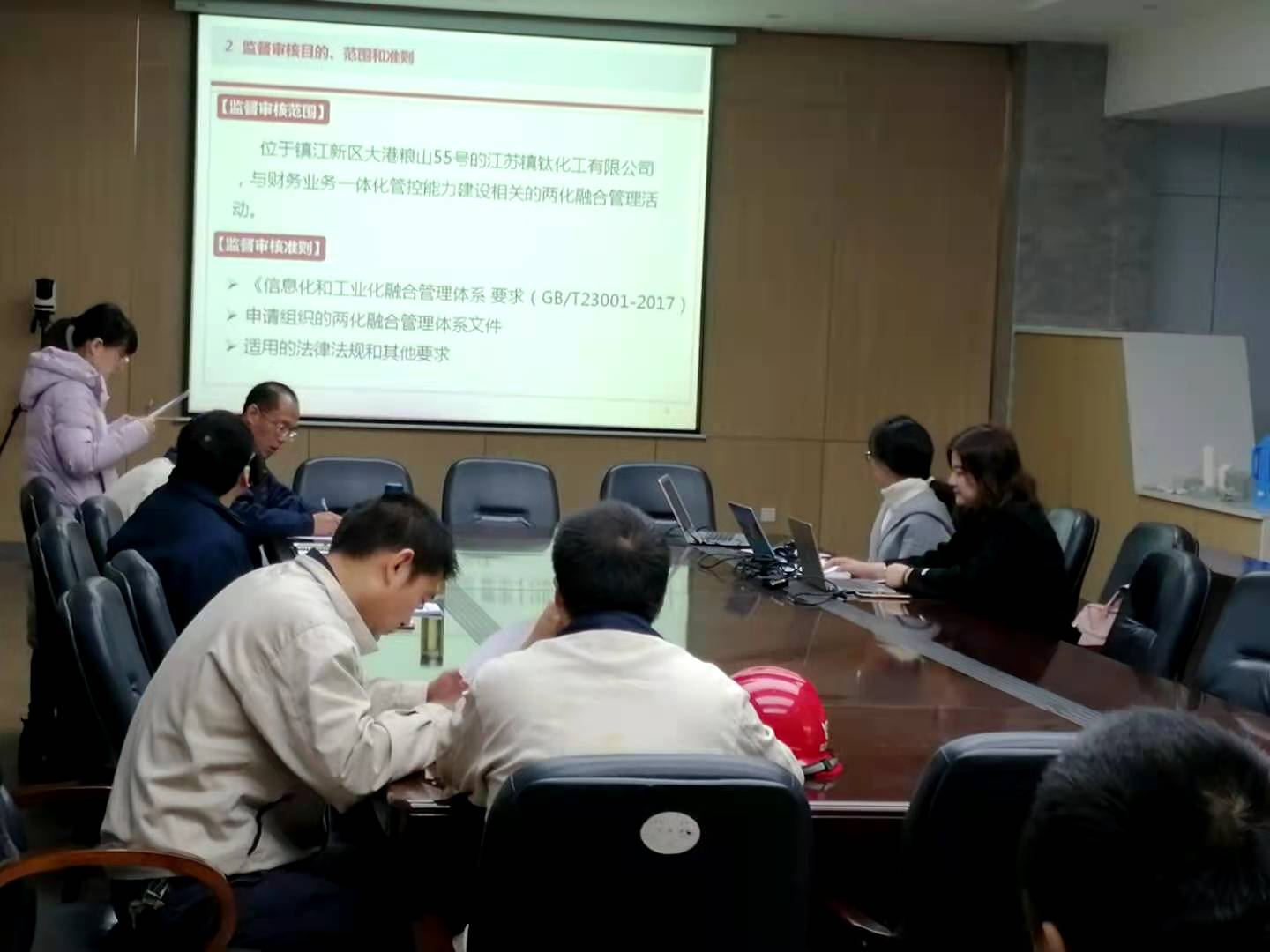 11-2012110S63G10 首页| G22恒峰集团中国官方网站